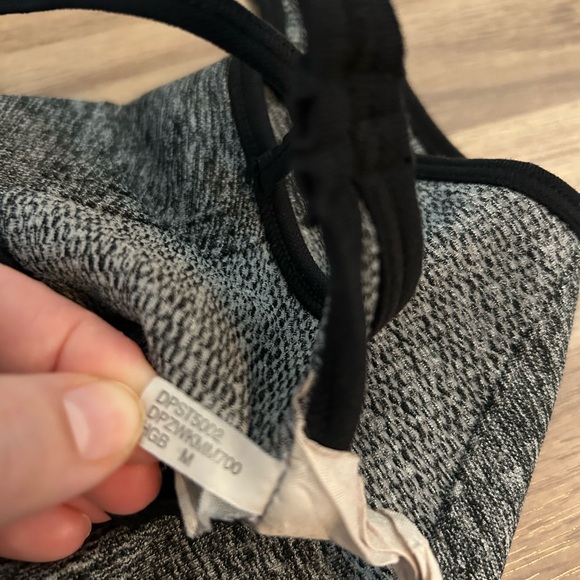 DKNY - Medium grey and black sports bra - Picture 4 of 5